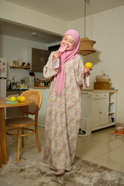 Ironless Kaftan in Macaron